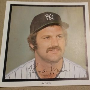8 x 8 photo of New York Yankees Thurman Munson